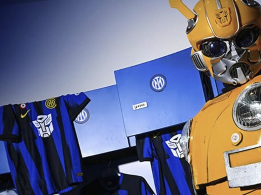 Maglia Dell Inter Di Lautaro Transformers Special Edition Firmata