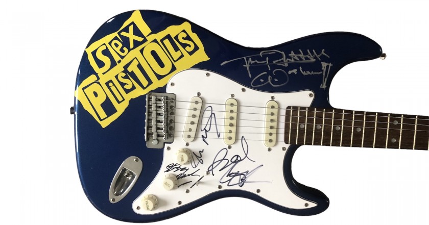 Chitarra Elettrica Autografata Dai Sex Pistols Charitystars