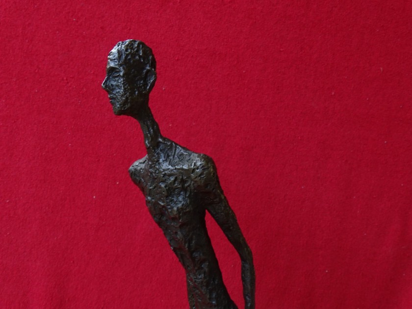 Walking Man Sculpture By Alberto Giacometti Charitystars