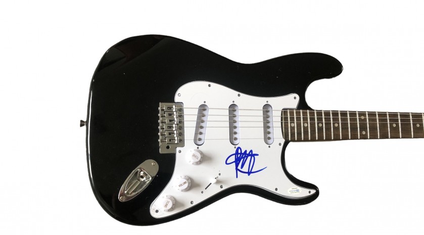 Pat Smear Of Foo Fighters Signed Electric Guitar CharityStars