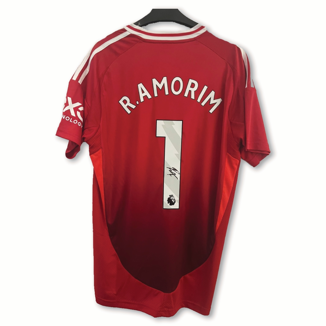 La Maglia Del Manchester United Firmata Da Ruben Amorim Charitystars