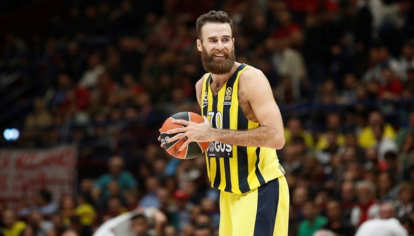 Official Fenerbahçe Jersey Signed by Datome, EuroLeague 2017/18