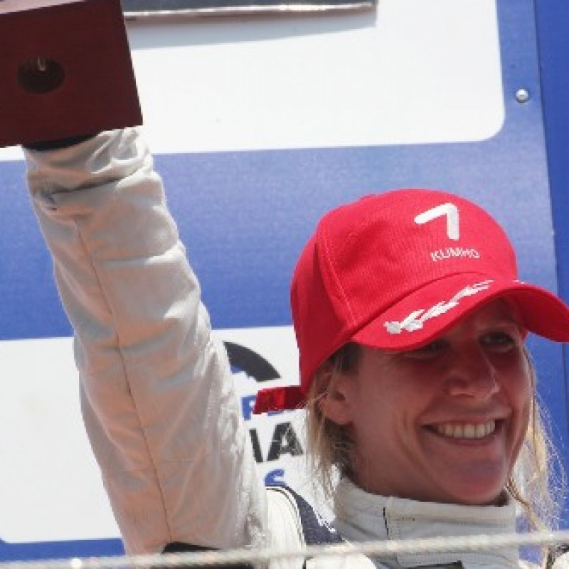 Cappellino indossato e firmato da Michela Cerruti, Auto GP Imola 2014