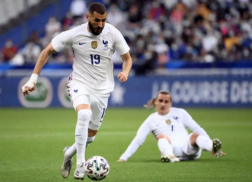 Karim Benzema's France 2021 Signed Shirt - Ballon d'Or Winner 2022