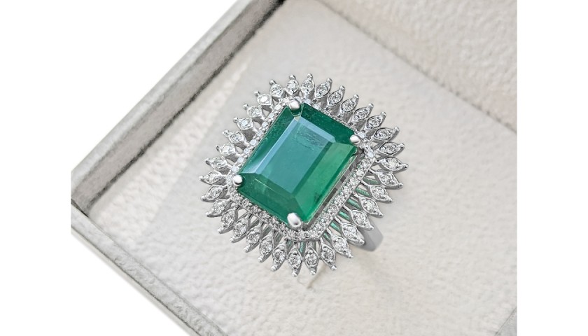 6.51 Carat Natural Emerald and 0.60 Ct Diamonds 14K White Gold Ring