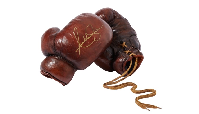 Anthony Joshua's Signed Gloves