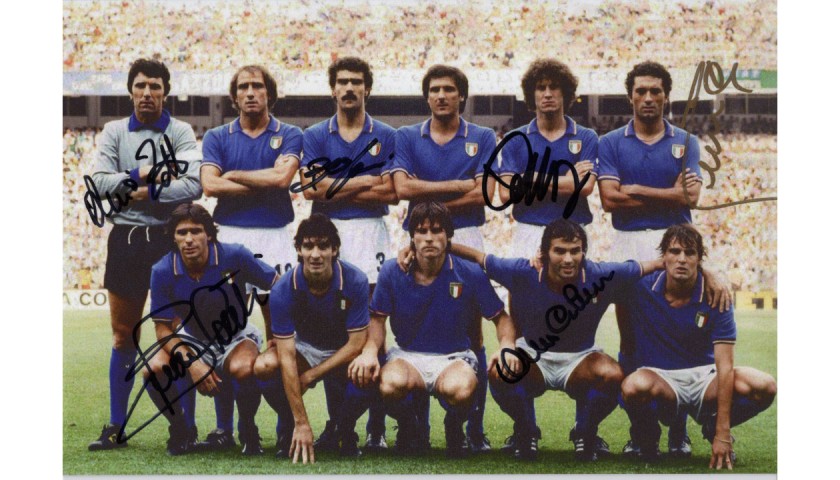 1982 World Cup Champions Signed Photograph
