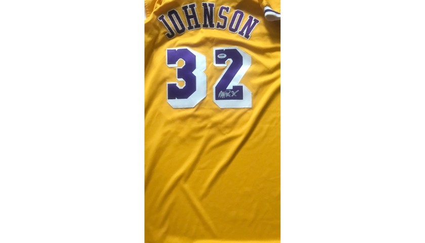 Official Lakers T-shirt - Signed by Magic Johnson - CharityStars