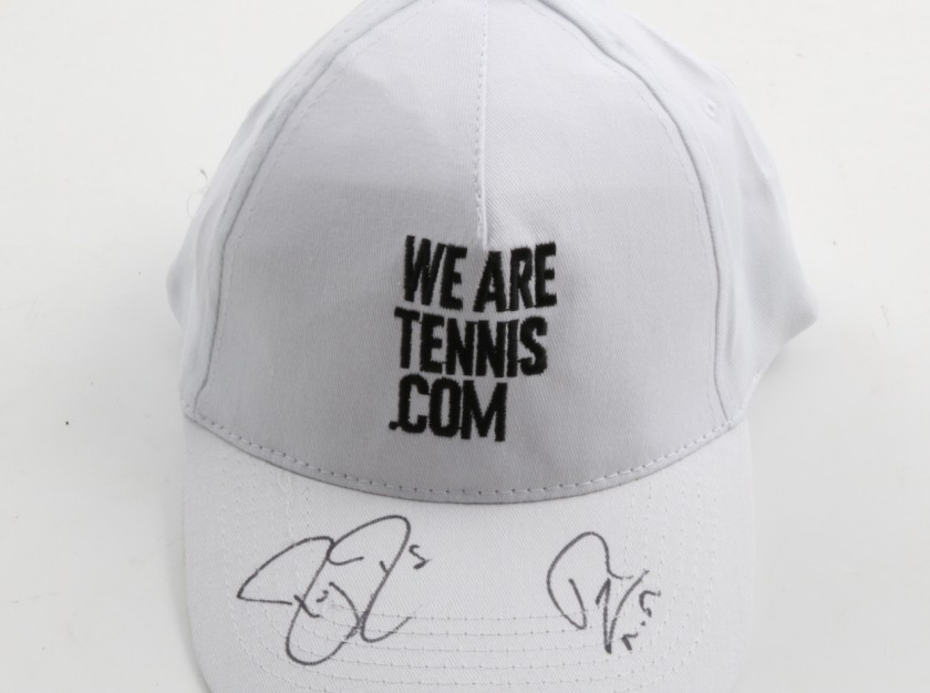 "Wearetennis.com" hat signed by Nadal and Federer