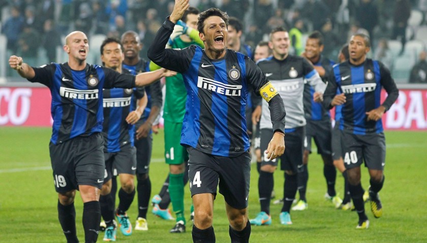 Zanetti's Signed Inter Practice Shirt, 2011/12 