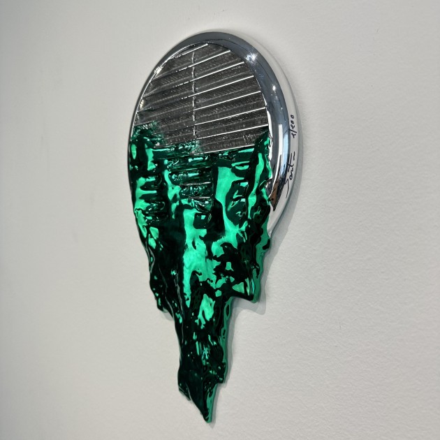 "Uncontained Silver and Green" by Santicri