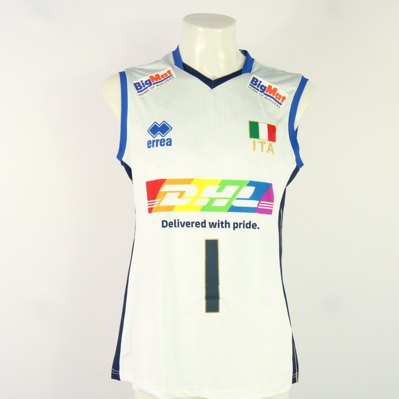 Italy women's national team jersey - athlete Lubian - at the European Championships 2023 - signed by the team