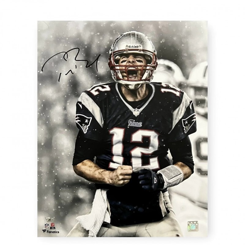 Tom Brady Signed The Patriots Mini Helmet - CharityStars