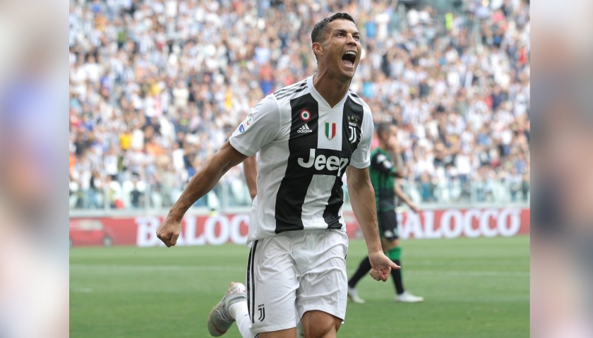 Ronaldo's Authentic Juventus Signed Shirt, 2018/19 