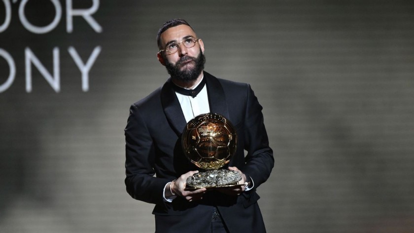 Karim Benzema Signed Ballon'Dor Trophy