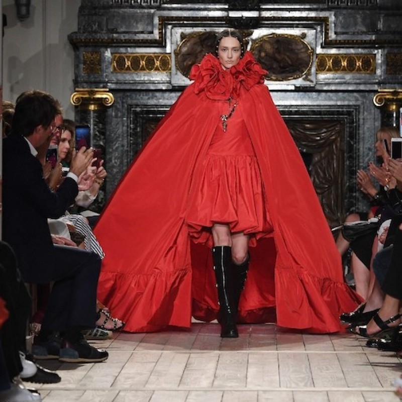 Assisti alla Sfilata di Valentino - Haute Couture Parigi 2020