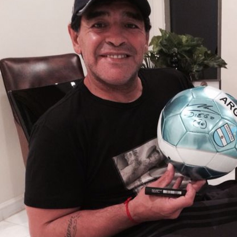 Commemorative Argentina football ball signed‏ by Diego Armando Maradona