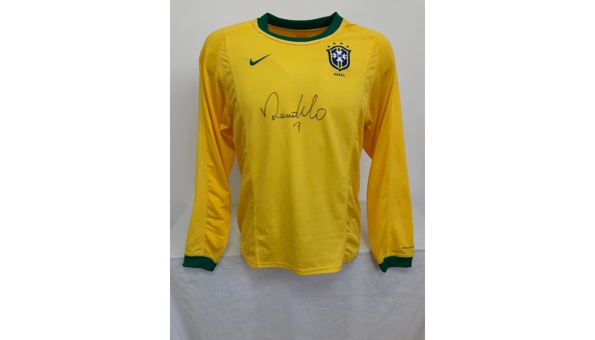 Ronaldo's Official Brazil Signed Shirt 2002 - CharityStars