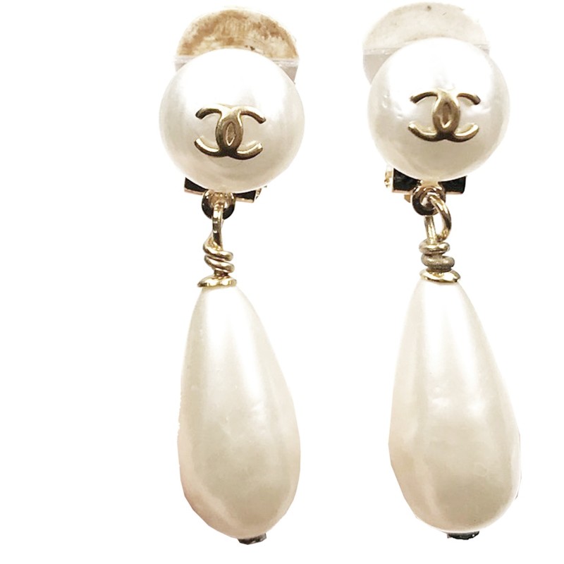 Chanel Vintage Drop Dangle Clip on Earrings