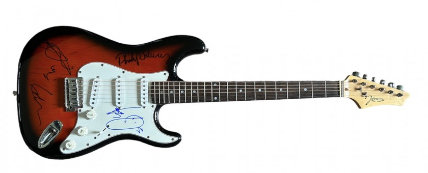 Radiohead Fully Signed Electric Guitar