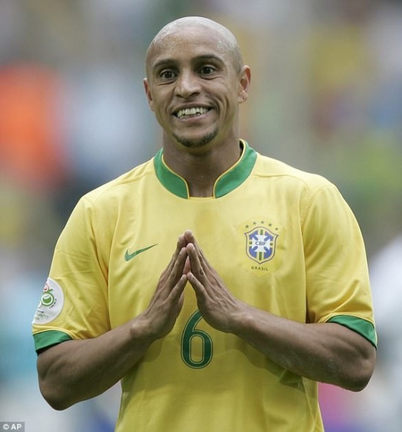 Roberto carlos jersey sales number