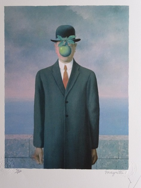 "Le Fils De L'Homme" di Rene Magritte (after)