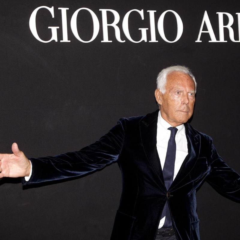 Alla sfilata di Giorgio Armani | 2 inviti settore VIP