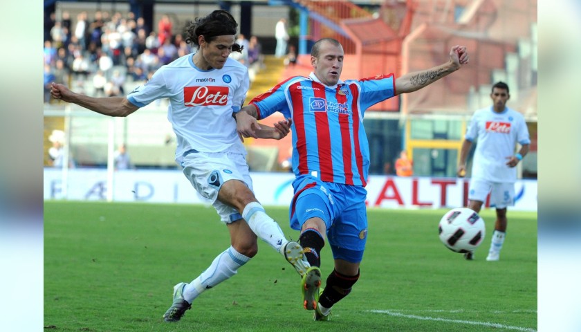 Cavani's Napoli Worn and Signed Shirt, 2010/11