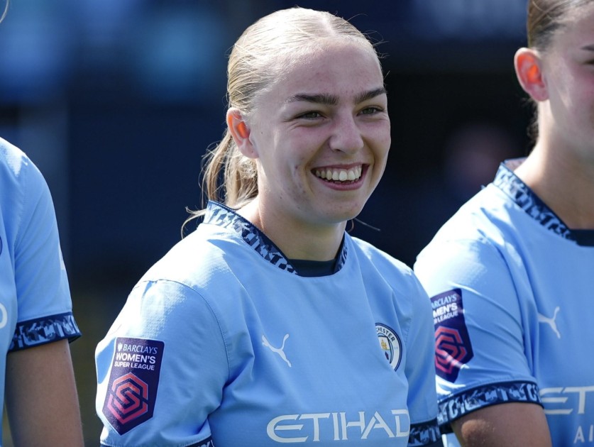 Mayzee Davies' Barclays WSL Match Worn Signed Shirt from Manchester City v Everton