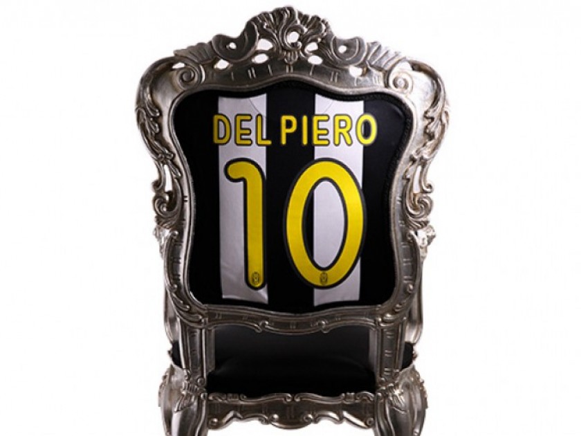 Personalized Throne with your favorite football club jersey