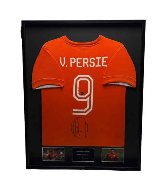 Robin van Persie's The Netherlands 2014/15 Signed and Framed Home Shirt