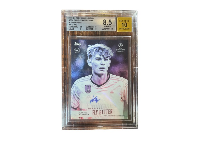 R - Nico Paz's Signed Topps Simplicidad Card 21/25 BSG 8,5 