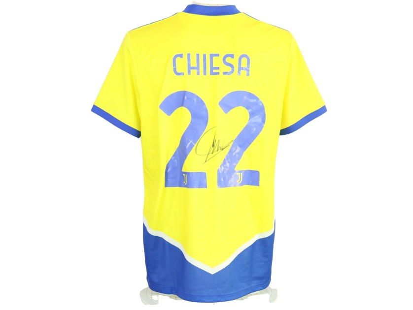 Chiesa's Juventus Official SIgned Shirt, 2021/22