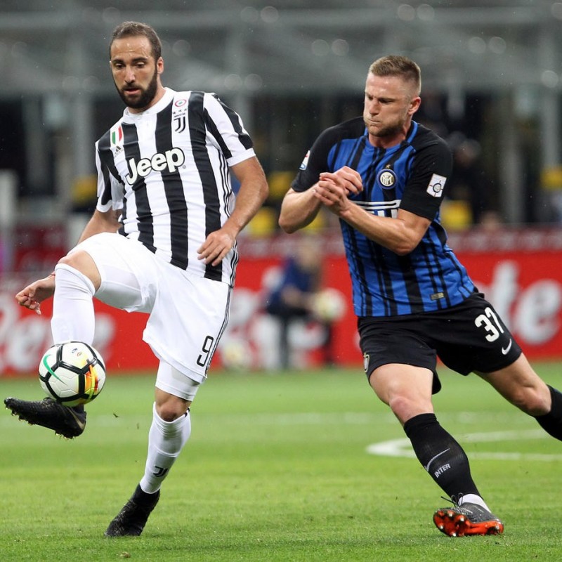 Skriniar's Match-Worn 2018 Inter-Juventus Shirt, with 110th Anniversary Special Patch 