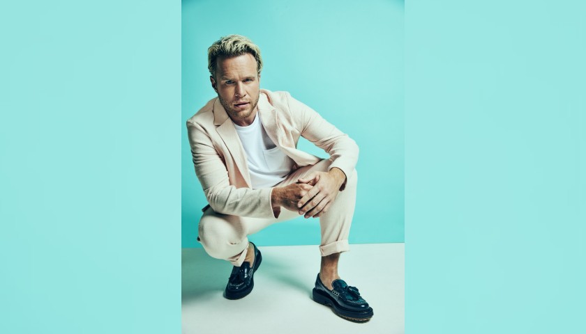 Win a Personalised Christmas Message from Olly Murs