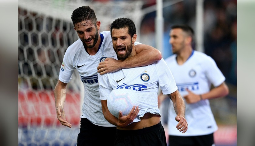 Candreva's Inter Match-Issue Signed Shirt, 2018/19