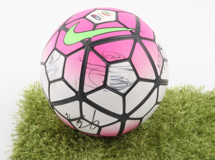 Matchball Played Serie A 2015/16 - Signed by Juventus Players