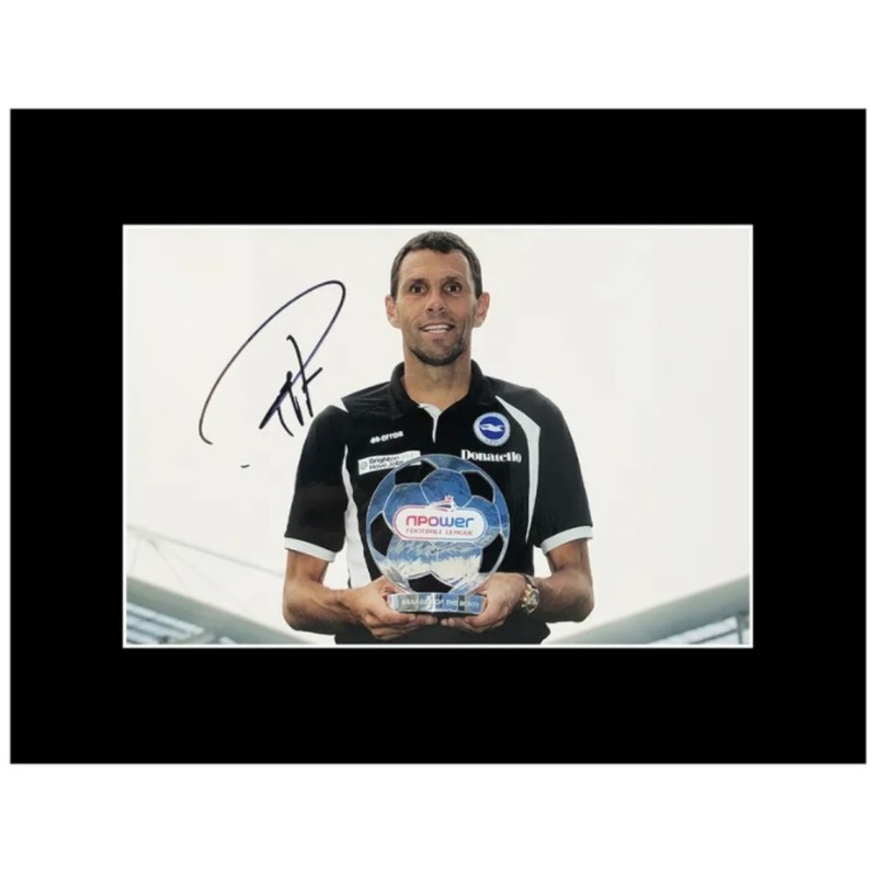 Gus Poyet Signed and Framed Picture