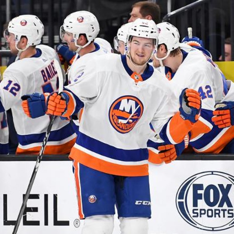 NY Islanders Owner's Suite: 8 Seats for Barclay Center Game