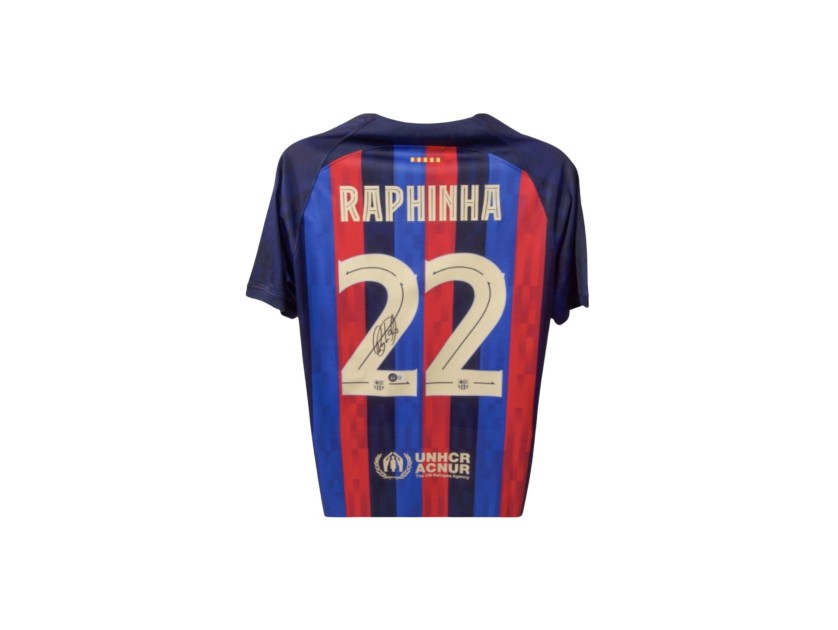 Maglia firmata da Raphinha per il Barcellona 2024