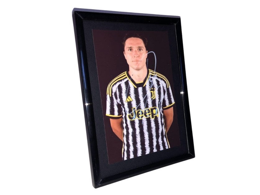 Photograph Signed by Federico Chiesa