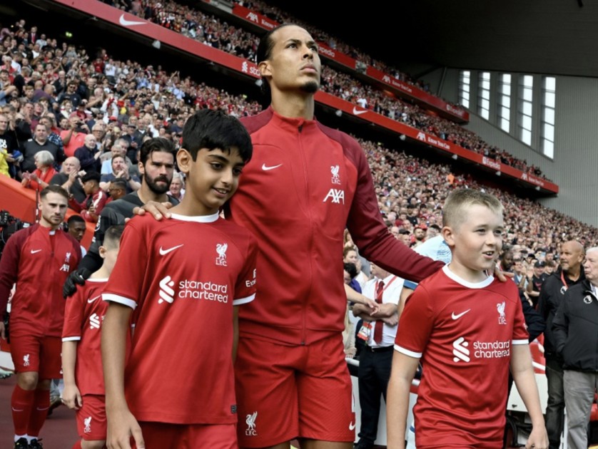 Esperienza con la mascotte per bambini - Liverpool FC contro Newcastle United mercoledì 26 febbraio 2025