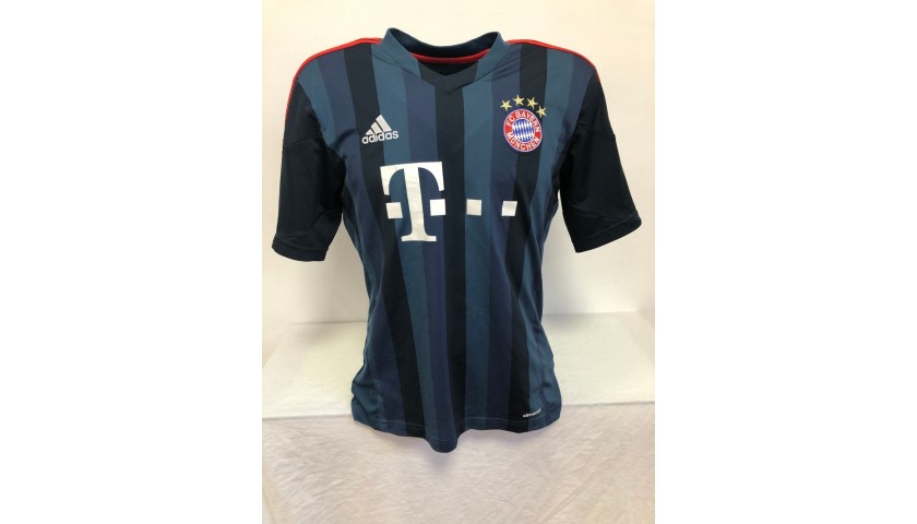Shaqiri's Official Bayern Munich Signed Shirt, 2013/14