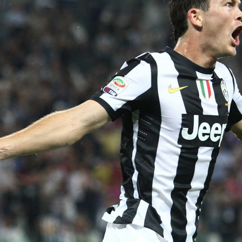 Lichtsteiner's Juventus match worn shirt, Serie A 2012/2013