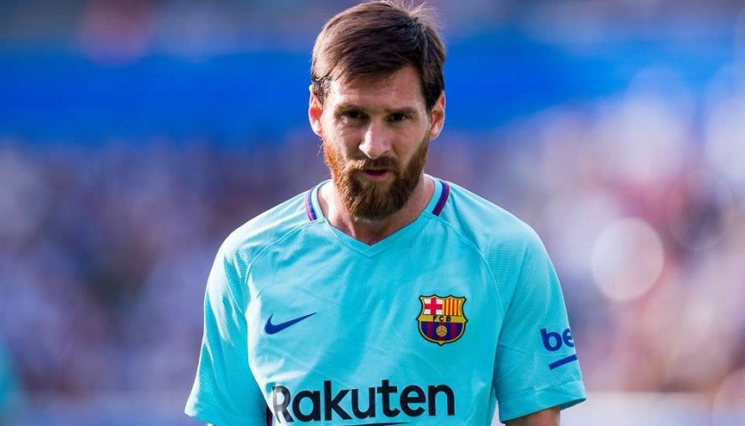 Messi's Barcelona Match-Issue / Worn Liga 2017/18 Shirt