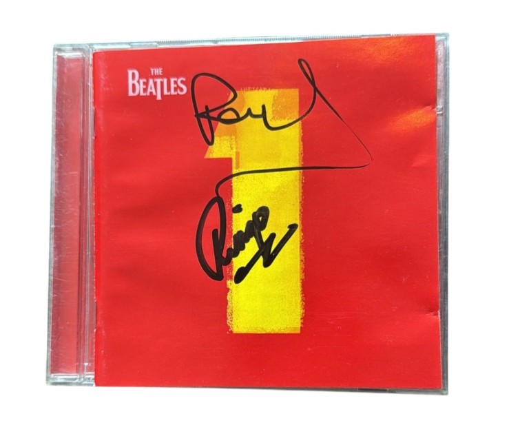 CD autografato dei Beatles