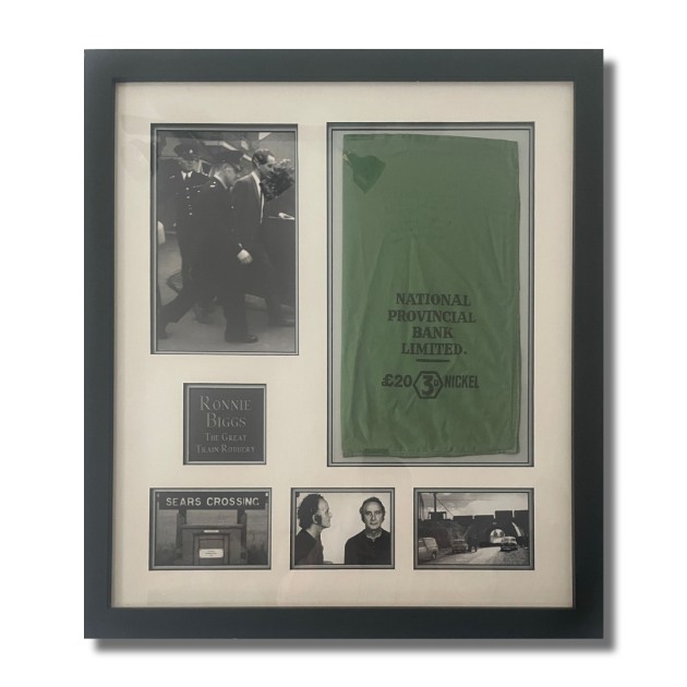 Ronnie Biggs The Great Train Robbery Signed Display