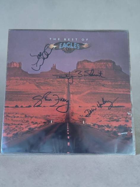 LP in vinile autografato dagli Eagles