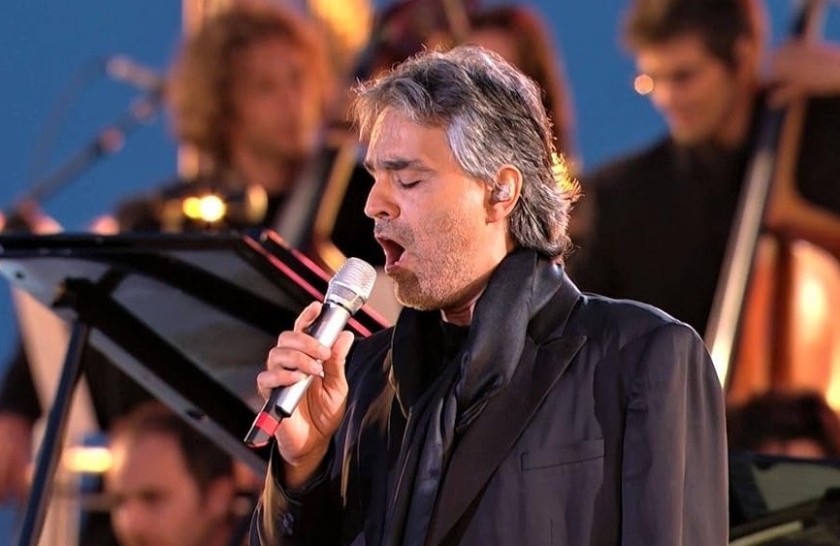 Biglietti per il concerto di Andrea Bocelli e ospitalità per due persone a Manchester