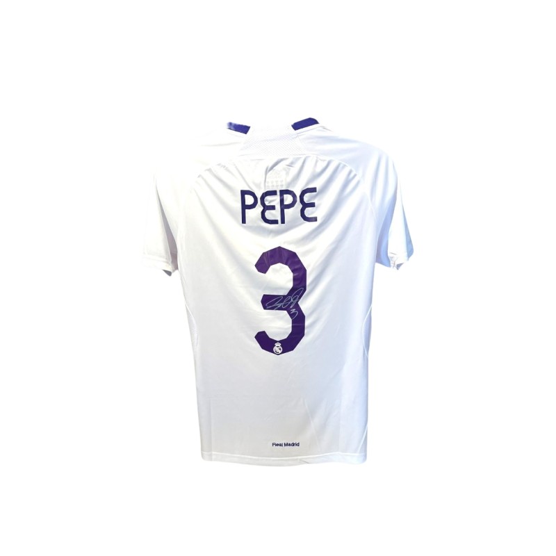 Pepe's Real Madrid 2007/09 Signed Replica Shirt